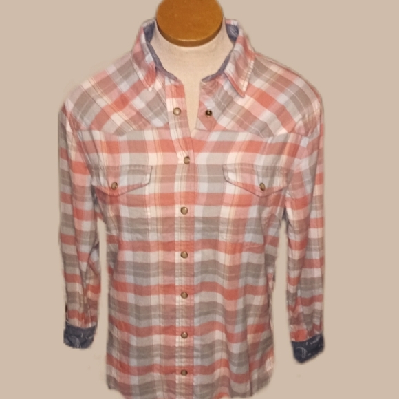 JACHS Girlfriend Tops - 🌼BEA Jach's Girlfriend Coral and Blue Checkered Plaid Flannel Shirt🌼